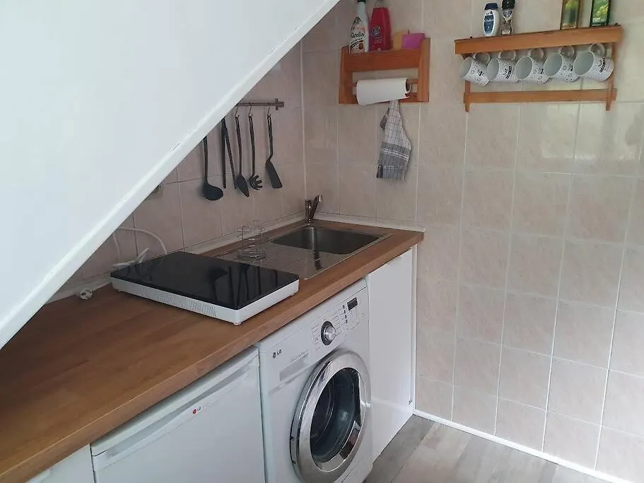 Appartement De Plus De 25M² Pour 4 A 6 Personnes. Cauterets